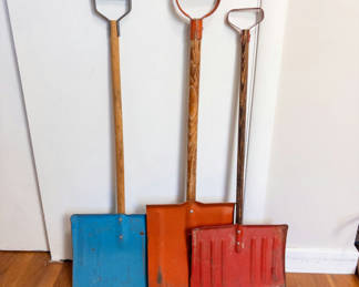 Lot 20: Small Snow Shovel Trio