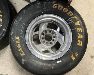 VINTAGE GOODYEAR EAGLE #1 RACING TIRE & POLISHED 5-SPOKE MAG WHEEL
