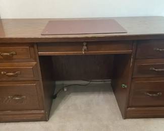 Vintage Wood Desk w Locking Drawers