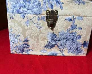 Lot 84: Floral Sewing Box with Sewing Supplies