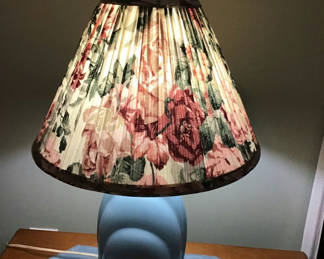Lot 131: Table Lamp and Floral Arrangement in Vase