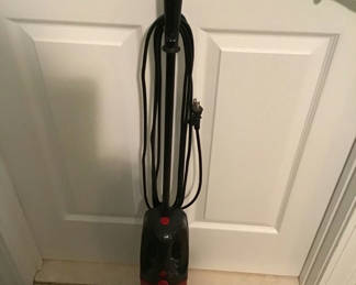 Lot 132: Eureka Quick-Up Corded Stick Vacuum