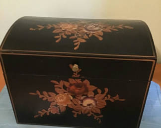 Lot 114: Decorative Floral Storage Chest with assorted women’s colognes