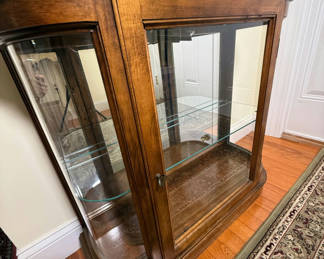 Lot 99: Wood Display Cabinet with Glass Shelves and Mirror