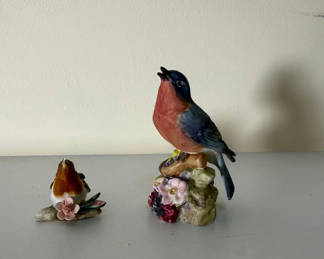 Lot 22: Porcelain Bird Figurines