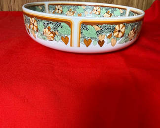 Lot 66: Art Nouveau Porcelain Serving Bowl
