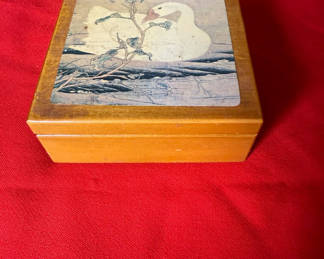 Lot 79: Wooden Box with Bird Design Coasters