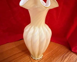 Lot 39: Opaque Glass Ruffled Vase