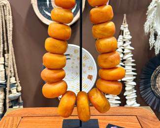 Amber Stone Statement Necklace; made of amber colored stones; 8"Wx16"L