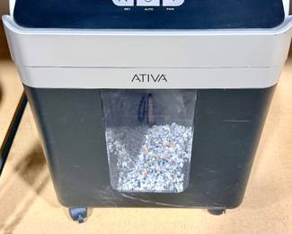 Ativa paper shredder