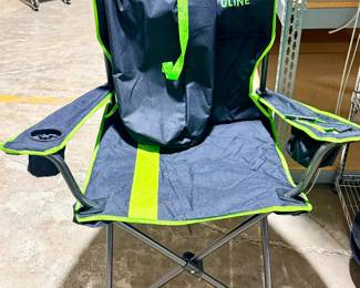 Uline folding chair