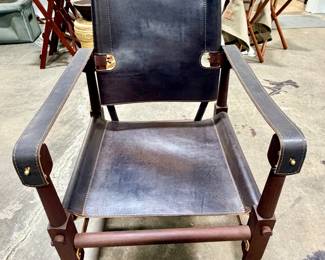 Vintage Leather chair - reclines!!