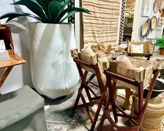 Folding canvas field drink baskets