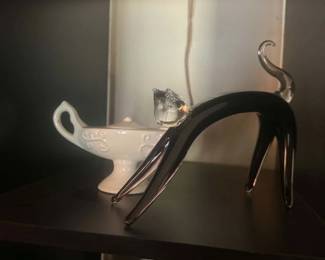 mcm glass cat