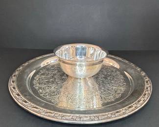 Oneida Silversmiths Silver Plated Chip and Dip Set