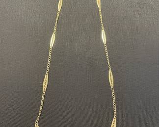 Vintage 18k Gold Tone Filigree Flat Link Chain Necklace