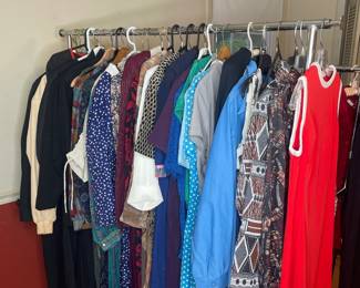 Vintage Women's Clothing