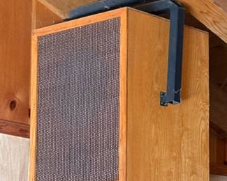 speakers