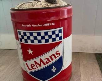 209 lemansgasolinecanvintagemetaloildr