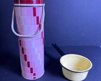 135 vintagethermosbottleandenamelsaucep