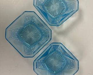193 bluepressedglasshexagonalbowlsearly