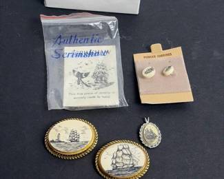 227 scrimshawstylejewelrygroupgoldtone