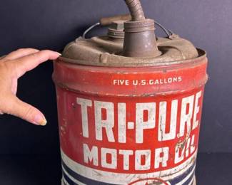 218 largetripuremotoroilcanwithspout