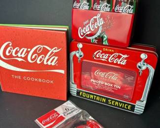 038 cocacolacookbookphototinscollectibl