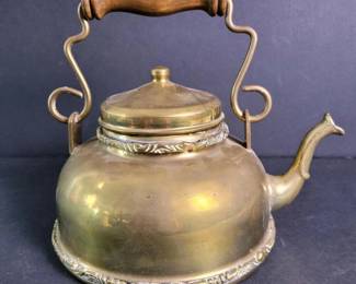 272 victorianstylebrassteapotwithwooden