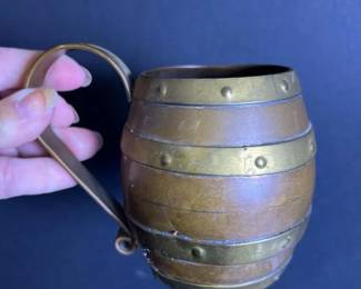 285 barrelformbrassmugwithhandle