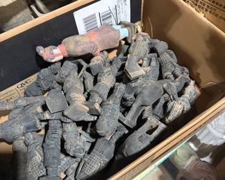 Mini terracotta statues