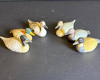 075 sixminiaturepaintedduckfigurines