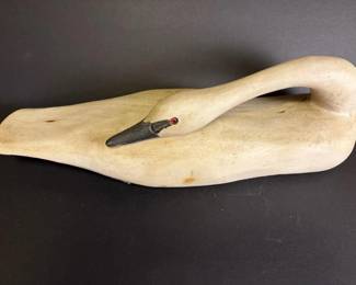 001 largecarvedwoodenswandecoy
