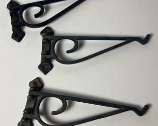 165 vintagestyle10metalshelfbrackets