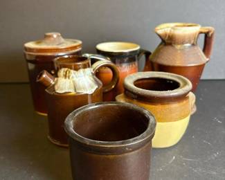 235 vintagebrowndripglazeminiaturestone