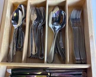 246 wallacestainlesssteelflatwareset