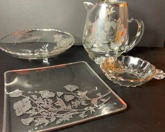 153 silveroverlayglasstablewarewithflor