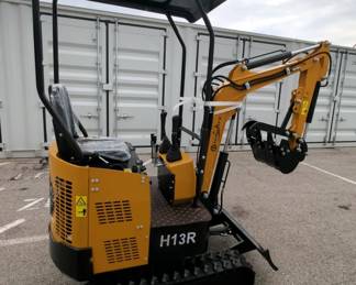 2026 CFG Mini Excavator H13R, Unused