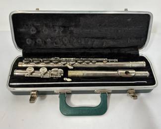 Bundy Selmer Flute with Hard Case