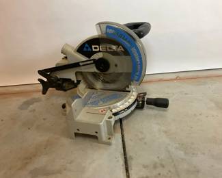 Delta 10 Inch Compound Miter Saw