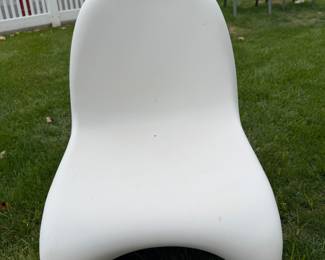 Signed Vitra. white outdoor/indoor chairs (4) 