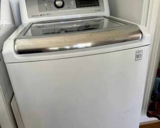 CT142LG 5.0 cu.ft. Mega Capacity Top Load Washed White WT5680HWA