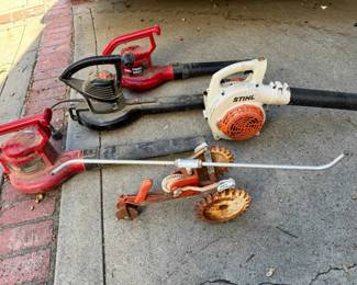 CT144STIHL Gas Blower, TORO Leaf Blowers  Vintage Traveling Sprinkler