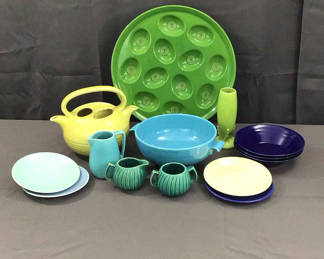 Lot 129: Colorful Kitchen - Fiesta, Franciscan, Lu-Ray & More