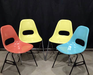 Lot 146: Krueger MCM Fiberglass Chairs