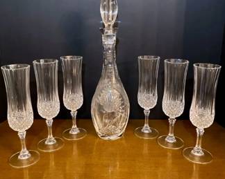 Cristal DArques Longchamp Champagne Flutes 8  Cut Glass Decanter