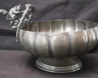 Vintage Aurora Silver-Tone Metal Footed Figural Nut Centerpiece Bowl Featuring A Squirrel On Branch Handle
