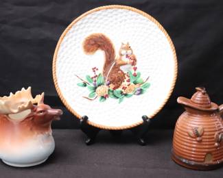 Beautiful Vintage Nature-Themed Serveware