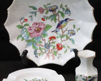 Assorted Vintage Aynsley Pembroke Fine Bone China Decorative Pieces Featuring A Colorful Bird And Florals