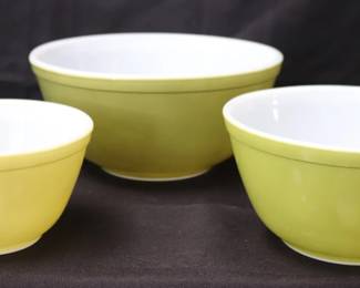 Set Of 3 Vintage Pyrex Verde Green Nesting Mixing Bowls